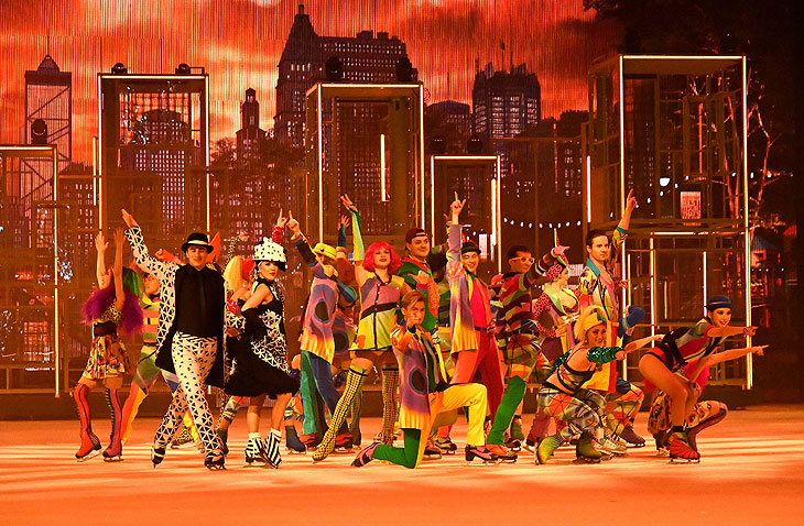 Holiday on Ice Show „Horizons“ - noch bis am 05.01.2025 in der Olympiahalle (©Foto:  Ingrid Grossmann)